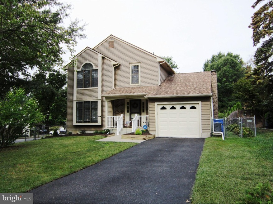 626 Walnut Ave, Laurel Springs, NJ 08021 - photo 1