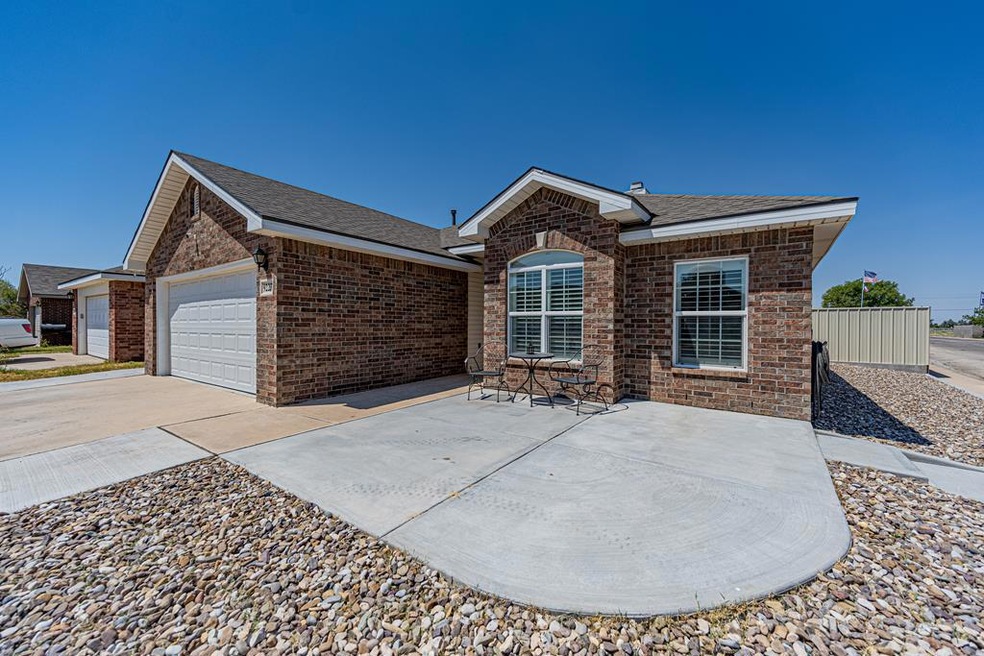 9223 Lamar Ave, Odessa, TX 79765 - photo 1