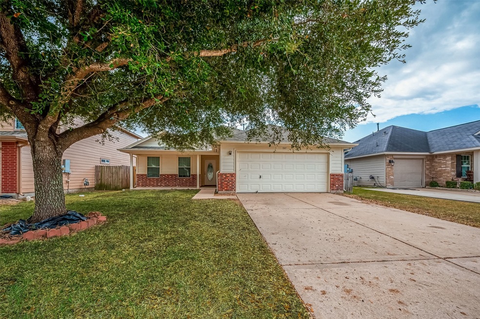 1007 Santa fe Ct, Rosenberg, TX 77471 - photo 1