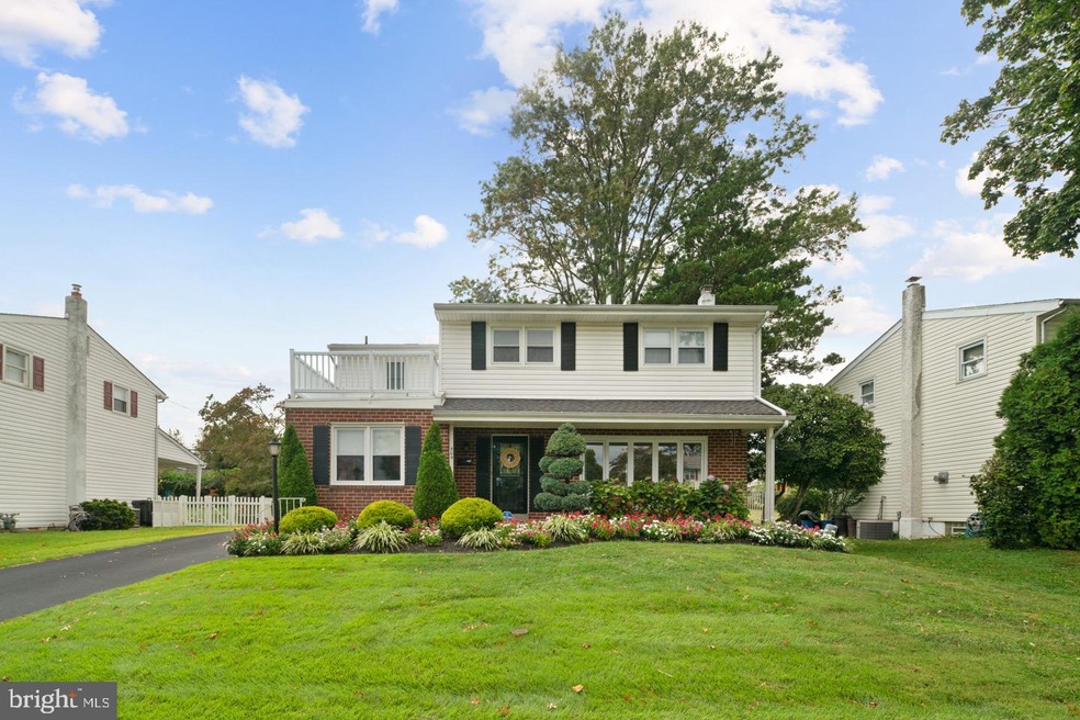 404 Eldon Dr, Broomall, PA 19008 - photo 1