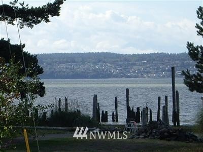 19712 Soundview Dr NW, Stanwood, WA 98292 - photo 1