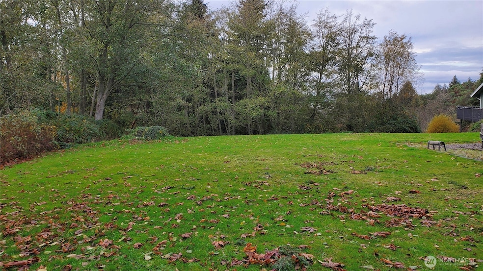 1438 SW 129th St, Burien, WA 98146 - photo 1