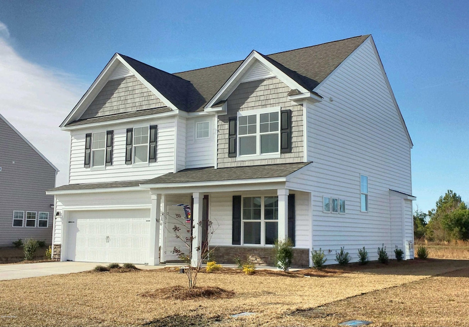 581 Steele Loop Dr Side