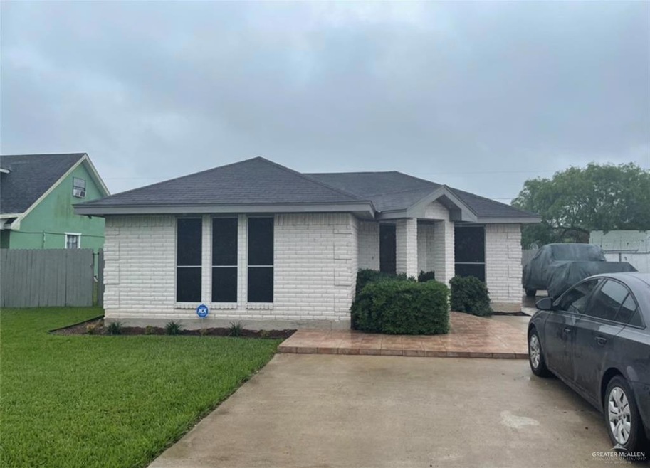 5911 Ceniza Dr, Weslaco, TX 78599 - photo 1