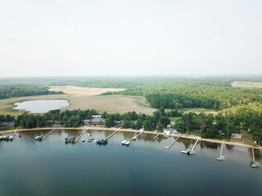 For Sale $599,900 • Co-Listing Agent