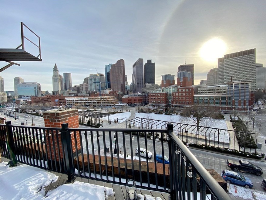 52 Salem St unit 3r, Boston, MA 02113 - photo 1