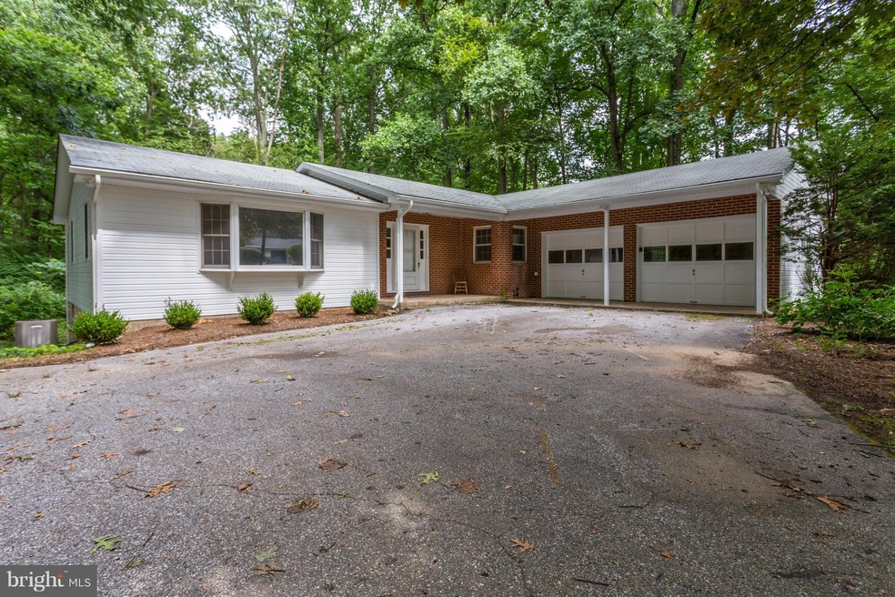 1234 Pouder Rd, Sykesville, MD 21784 - photo 1