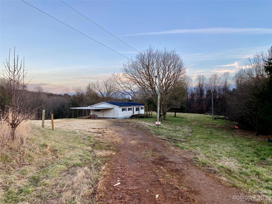 327 Lundy Rd, Statesville, NC 28625 - photo 1