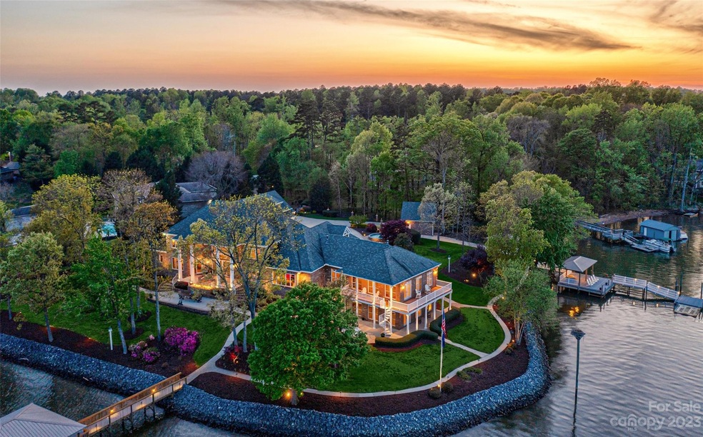 4269 River Oaks Rd, Clover, SC 29710 - photo 1