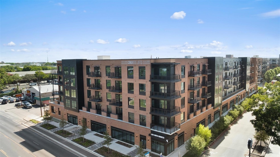 For Sale $550,000 • Co-Listing Agent