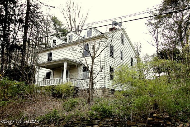 2 Sutton Rd, Shavertown, PA 18708 - photo 1