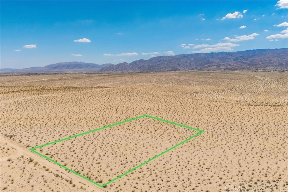 67800 Raymond Dr, Twentynine Palms, CA 92277 - photo 1