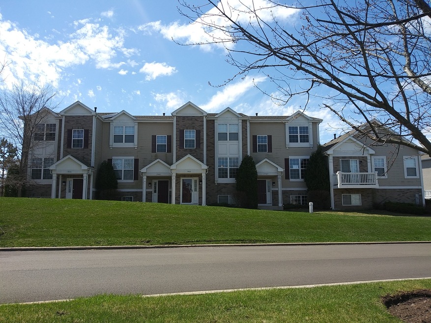 1907 Freedom Ct unit 382, Zion, IL 60099 - photo 1