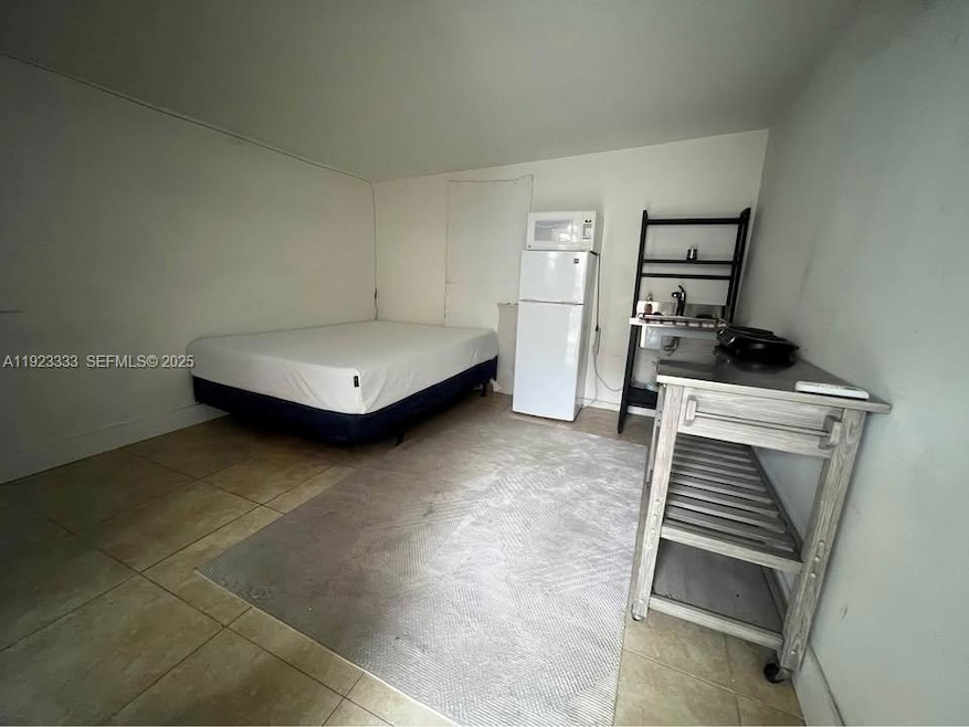 11XX SW 24 Ave unit C, Fort Lauderdale, FL 33312 - photo 1