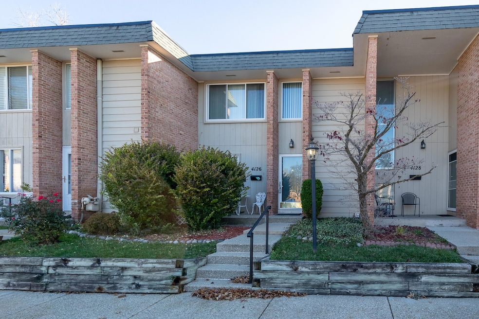4126 E Saxony Dr SE-15