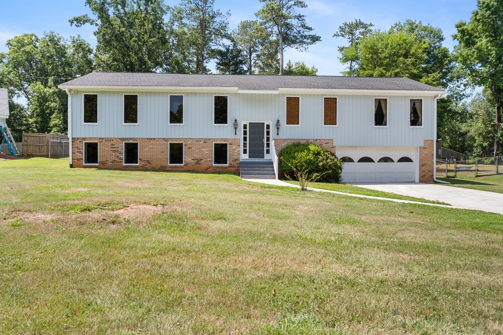 2888 Saint Andrews Way NE, Marietta, GA 30062 - photo 1