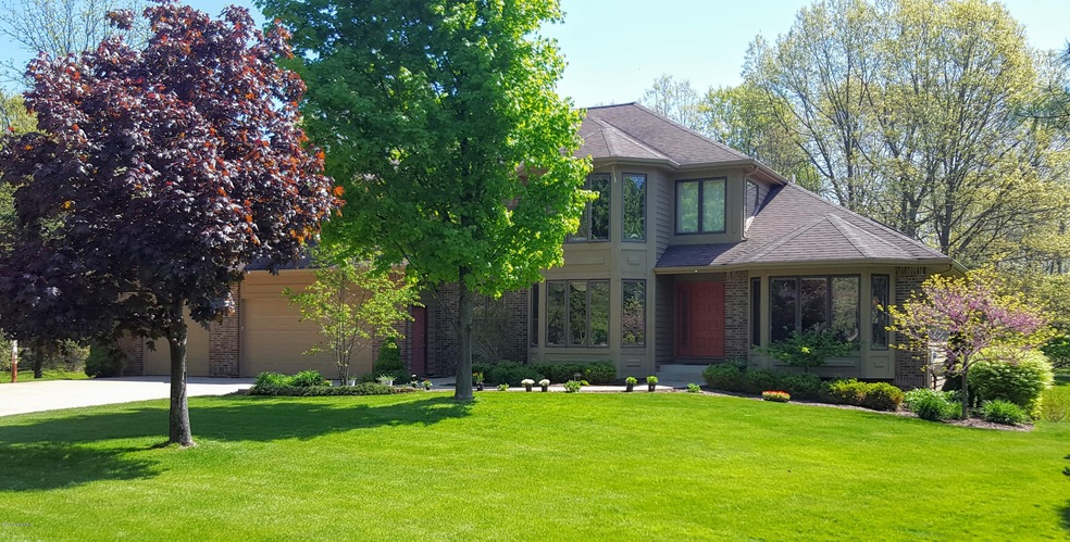 5530 Blue Spruce Ln, Kalamazoo, MI 49009 - photo 1