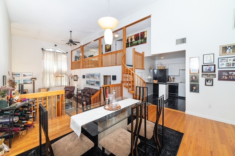 15 Ocean Ave unit 106, Winthrop, MA 02152 - photo 1