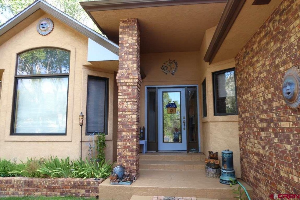 220 SE Flintlock Ct, Cedaredge, CO 81413 - photo 1