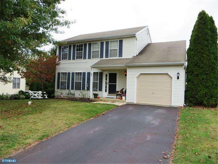 404 Kilarney Way, Royersford, PA 19468 - photo 1