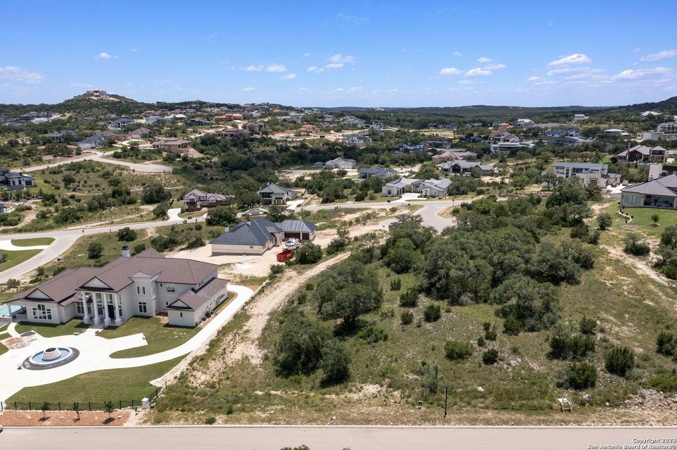 0 Doherty Spring unit 1682316, San Antonio, TX 78255 - photo 1