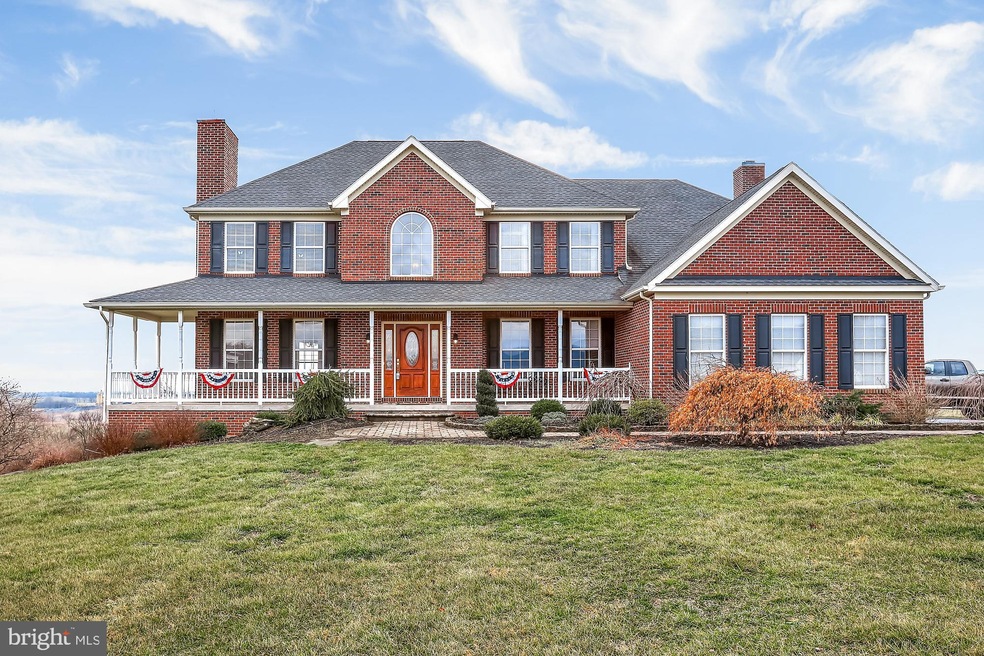 1336 Summerswood Dr, Saint Thomas, PA 17252 - photo 1