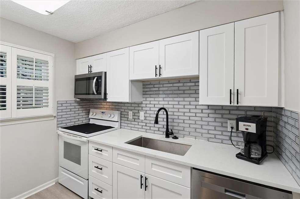 6700 Roswell Rd unit 31B, Atlanta, GA 30328 - photo 1