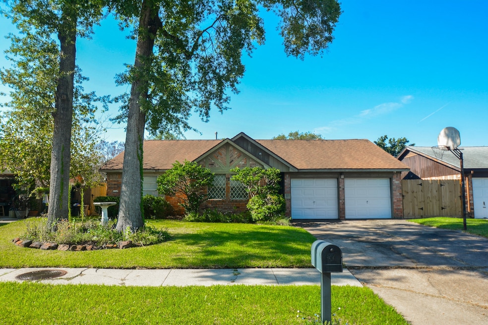 For Sale $213,000 • Co-Listing Agent