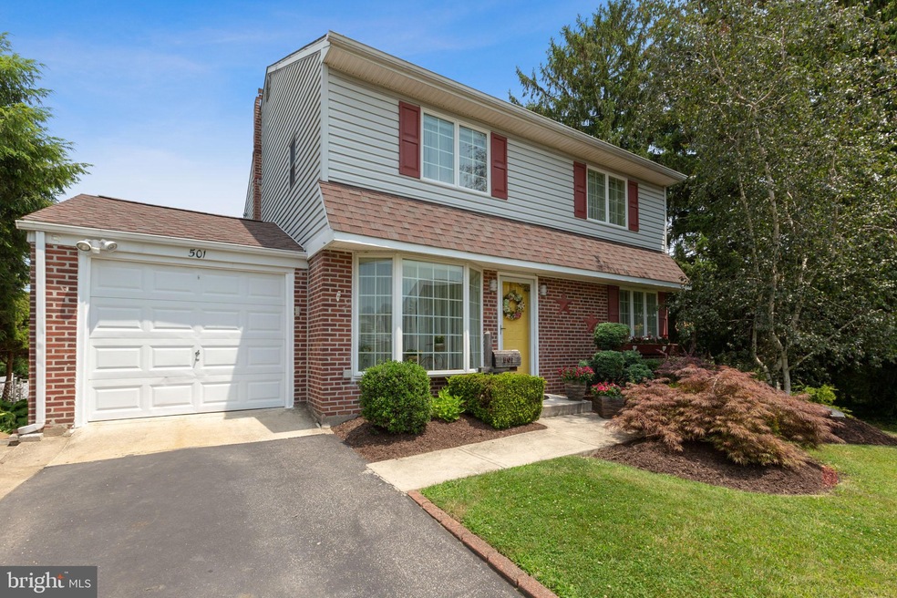 501 Buse St, Ridley Park, PA 19078 - photo 1