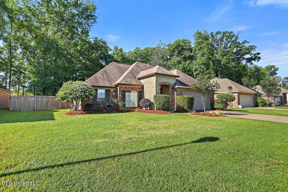 02-563 Oak Park Cir