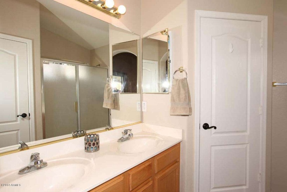 2420 E Fairview St, Chandler, AZ 85225 - photo 1