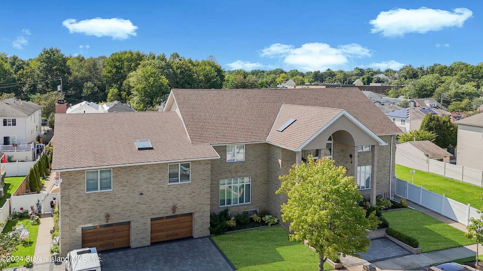 20 Cordelia Ave, Staten Island, NY 10309 - photo 1