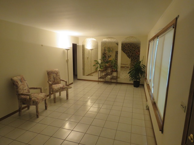 4002 Eagle Ln, Rolling Meadows, IL 60008 - photo 1