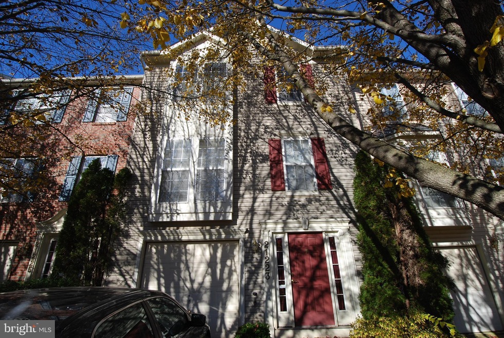 21223 Bunyan Cir, Germantown, MD 20876 - photo 1