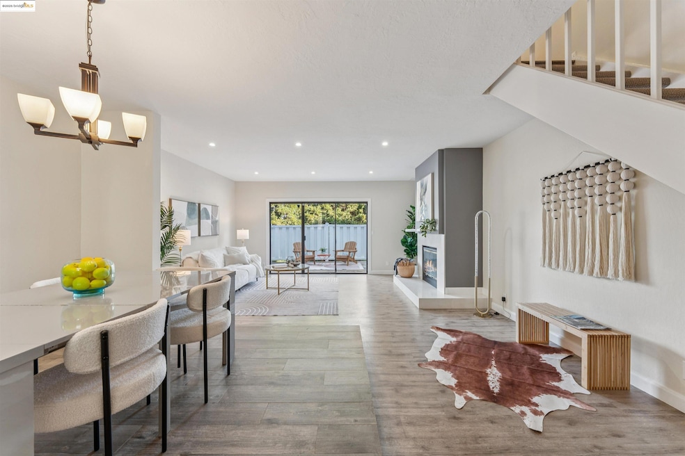 For Sale $519,000 • Co-Listing Agent