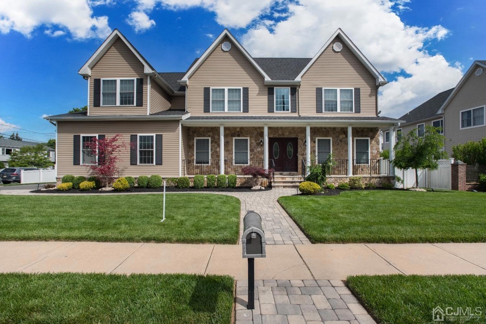 201 Saint John Place, South Plainfield, NJ 07080 - photo 1