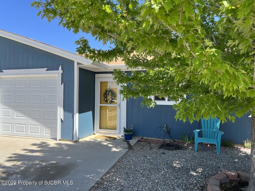 5554 Cypress St, Farmington, NM 87402 - photo 1