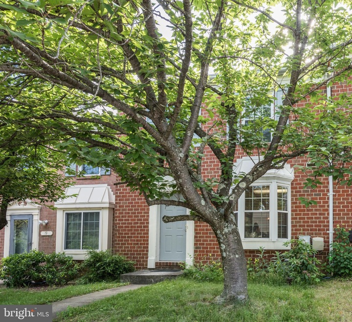 21 Jones Falls Terrace, Baltimore, MD 21209 - photo 1