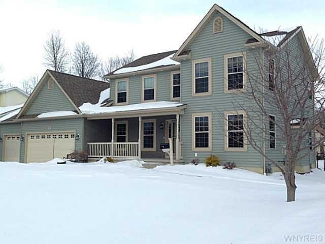 397 Drake Dr, North Tonawanda, NY 14120 - photo 1