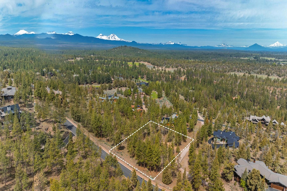 For Sale $675,000 • Co-Listing Agent