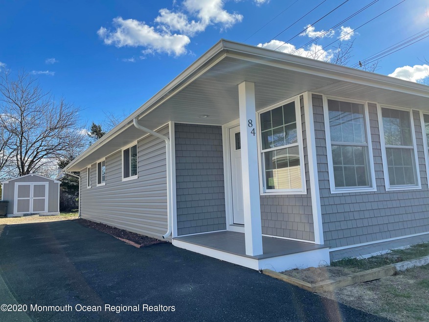 84 Berkshire Ct, Toms River, NJ 08753 - photo 1