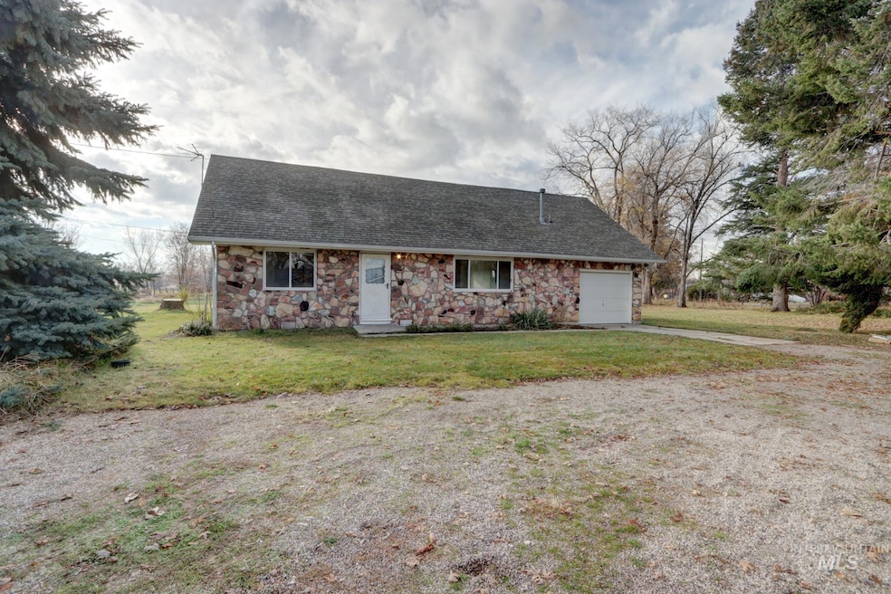 9215 W Malad St, Boise, ID 83709 - photo 1