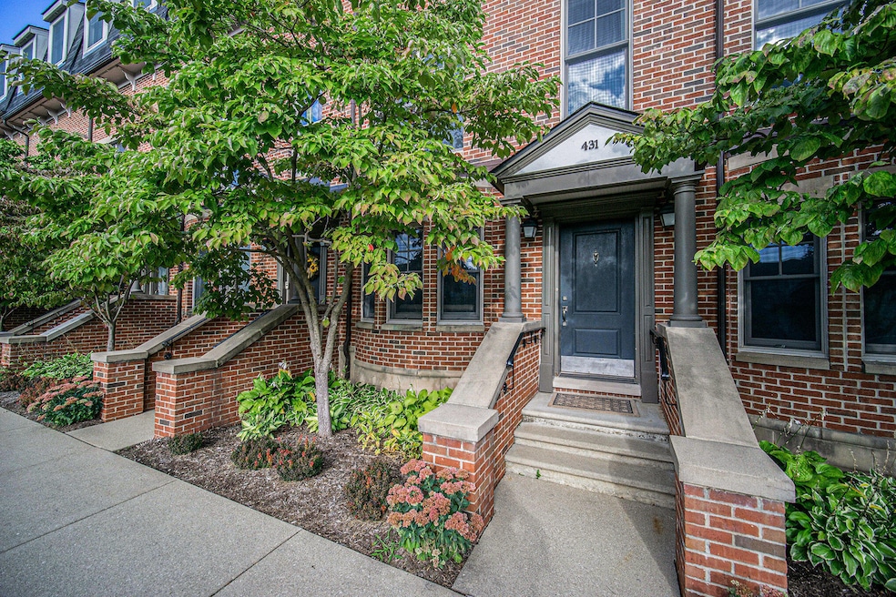 431 S Ashley St unit 40, Ann Arbor, MI 48103 - photo 1