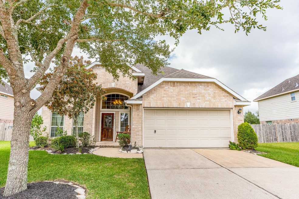 3708 Burwood Ct, Pearland, TX 77584 - photo 1