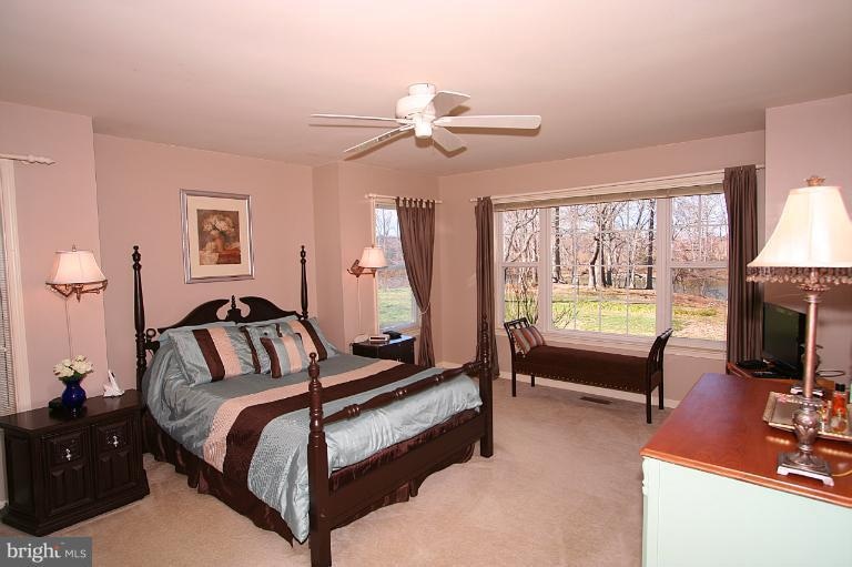 226 Harbor Ln, Queenstown, MD 21658 - photo 1