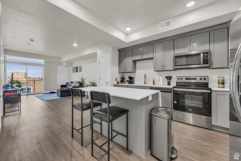 For Sale $288,000 • Co-Listing Agent