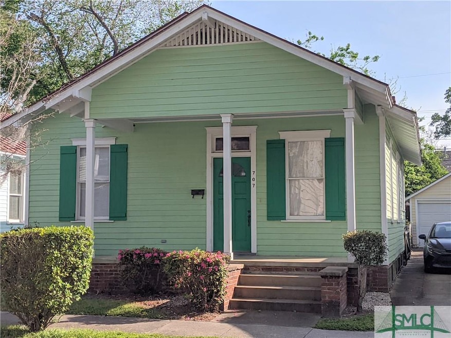 707 E 39th St, Savannah, GA 31401 - photo 1