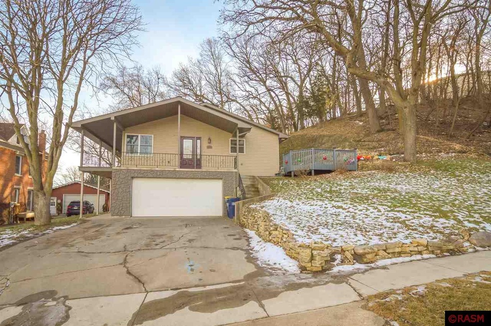 1505 1505 N 5th St, New Ulm, MN 56073 - photo 1