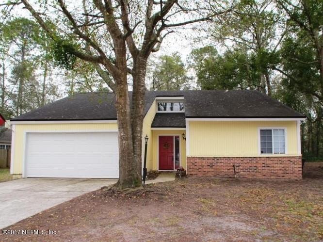 8054 Dickie Dr, Jacksonville, FL 32216 - photo 1