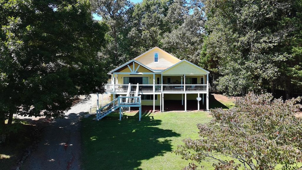 557 Hidden Pines Ct, Hiawassee, GA 30546 - photo 1